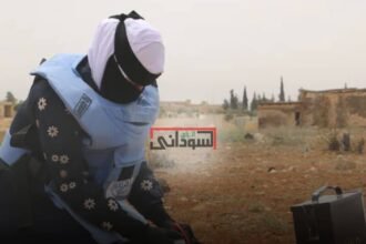 من التوعية إلى نزع الموت.. “هبة” تكسر الخوف وسط حقول الألغام
