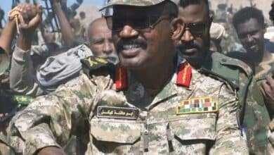 كيكل يصل بورتسودان بشكل مفاجئ