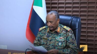 مجلس الأمن والدفاع يعقد اجتماعًا طارئًا.. والبرهان يطلق رسائل نارية