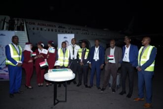الأجنحة تربط القلوب: أول رحلة طيران مباشرة بين السودان ورواندا